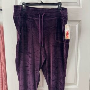 NWT 32 Degrees Purple Bottoms